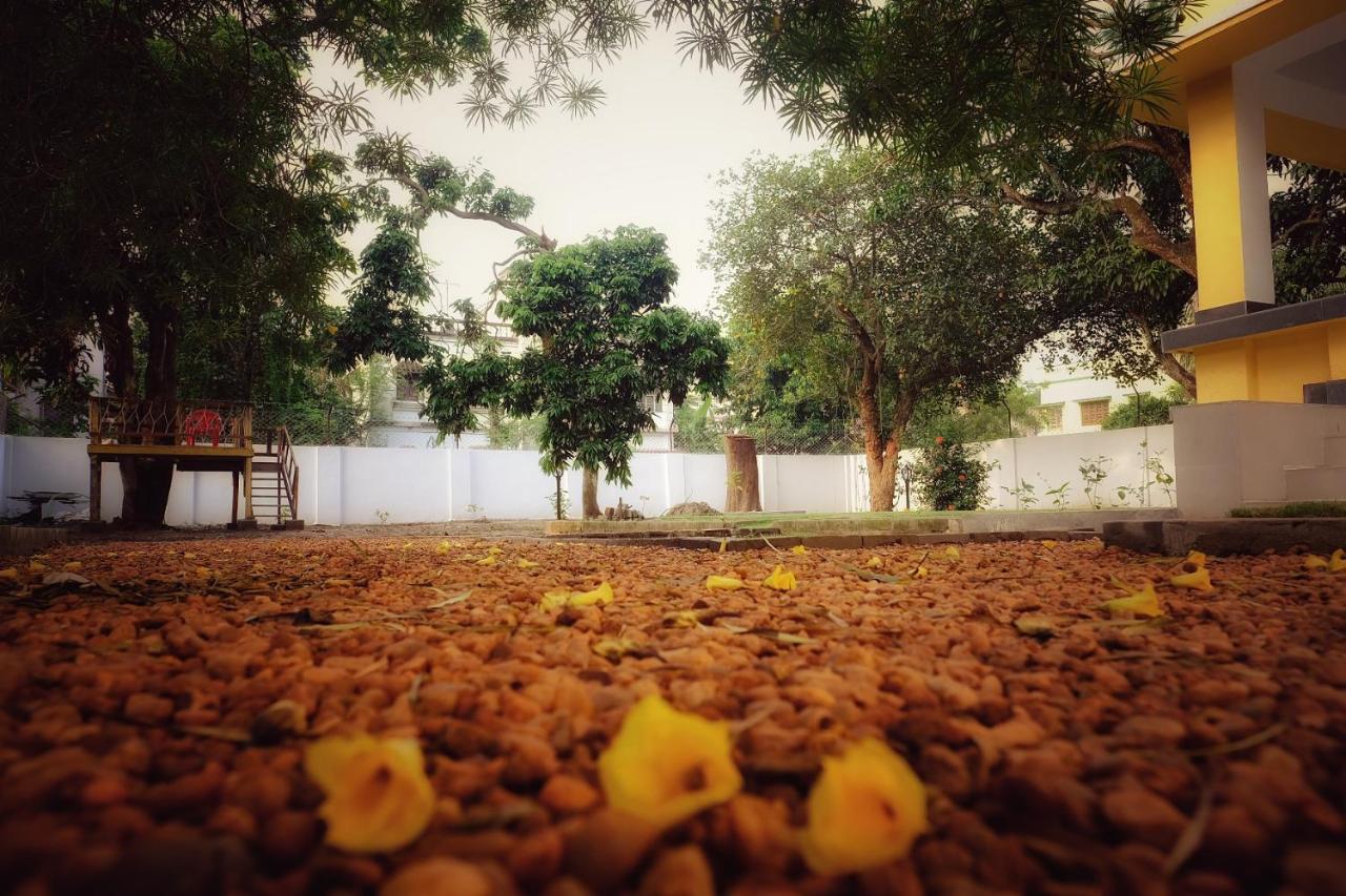 Parul - Elegant Heritage Home At The Heart Of Shantiniketan Exteriör bild